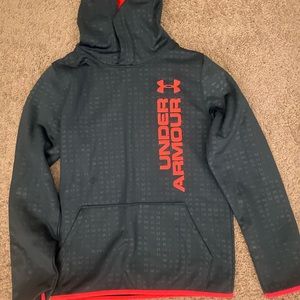 Youth XL Under Armour hoodie